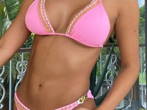 Bikini bronzer pink