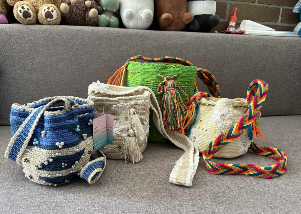 Wayuu Hand-Woven Bags Colombia - Femperium - Small - Peluches Osititos